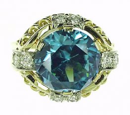 Vintage Blue Zircon & Diamond Dres ring