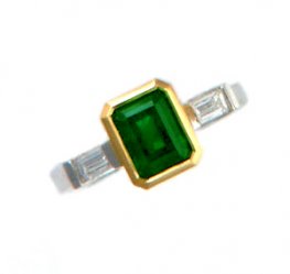 A modern Emerald Ring