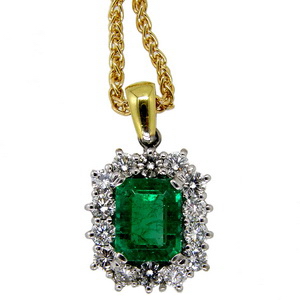 18k Emerald and Diamond Cluster Pendant and Chain - Click Image to Close