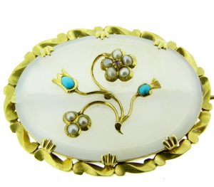 A Chalcedony and Gem Set Brooch - Click Image to Close