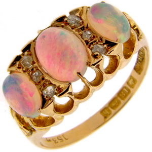 Antique opal and diamond ring made in 1907 - Click Image to Close