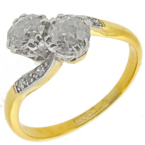 An Edwardian Old Cut Diamond 2st cross over Ring. 1.10cts approx - Click Image to Close