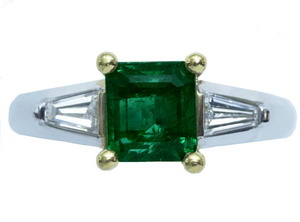 An Emerald-cut emerald and diamond ring - Click Image to Close