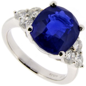 Cushion Sapphire & Diamond Ring - Trefoil Shoulders - Click Image to Close