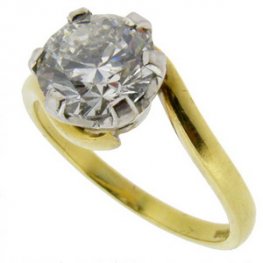 Diamond Solitaire 2.00 carats. Cross Over design 18ct Gold