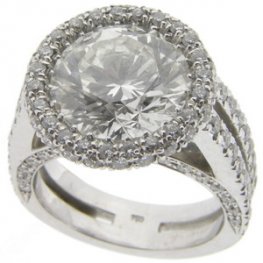 Large Diamond Solitaire ring - 5.36 Carats