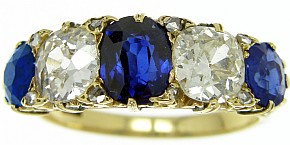 Victorian Carved Sapphire & Diamond 5 Stone Ring - Click Image to Close