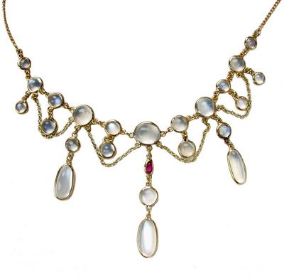 Moonstone Necklace. 23 moonstones set in yellow gold - Click Image to Close