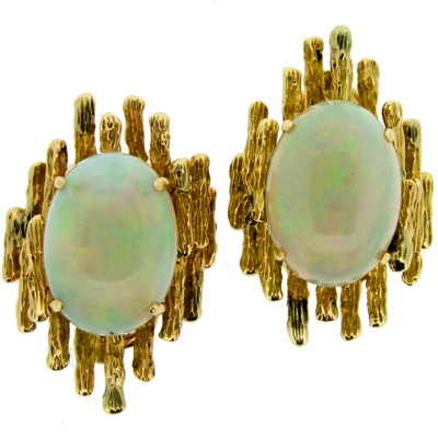 Opal Single Stone Earrings set in textured Gold mounts - Click Image to Close