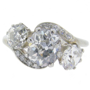 Diamond honeymoon ring - Click Image to Close