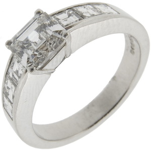 Square cut diamond solitaire ring platinum - Click Image to Close